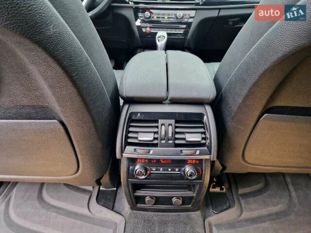 Білий БМВ Х5, об'ємом двигуна 3 л та пробігом 74 тис. км за 29500 $, фото 28 на Automoto.ua