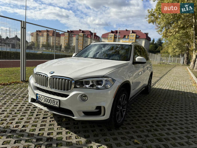 Белый БМВ Х5, объемом двигателя 2 л и пробегом 110 тыс. км за 28700 $, фото 11 на Automoto.ua