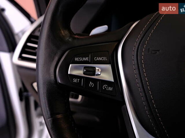 Білий БМВ Х5, об'ємом двигуна 3 л та пробігом 81 тис. км за 45900 $, фото 31 на Automoto.ua