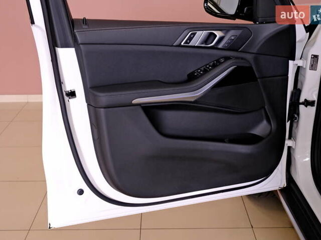 Білий БМВ Х5, об'ємом двигуна 3 л та пробігом 81 тис. км за 45900 $, фото 34 на Automoto.ua