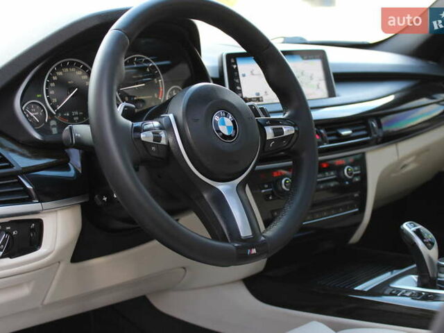 Белый БМВ Х5, объемом двигателя 3 л и пробегом 200 тыс. км за 36900 $, фото 25 на Automoto.ua