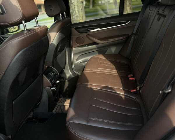 Белый БМВ Х5, объемом двигателя 2 л и пробегом 110 тыс. км за 28700 $, фото 32 на Automoto.ua