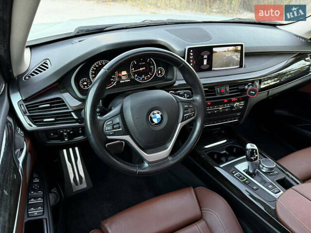 Белый БМВ Х5, объемом двигателя 3 л и пробегом 93 тыс. км за 41888 $, фото 19 на Automoto.ua