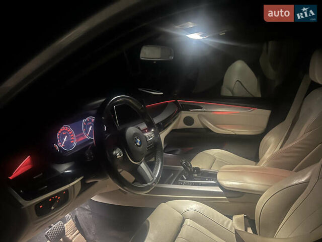 Белый БМВ Х5, объемом двигателя 3 л и пробегом 130 тыс. км за 40000 $, фото 49 на Automoto.ua