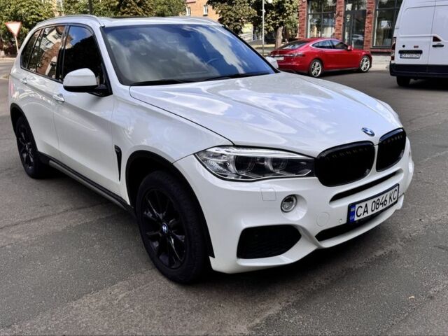 Белый БМВ Х5, объемом двигателя 3 л и пробегом 168 тыс. км за 29999 $, фото 2 на Automoto.ua