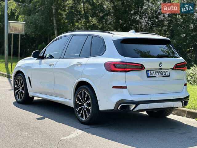 Белый БМВ Х5, объемом двигателя 3 л и пробегом 106 тыс. км за 57900 $, фото 4 на Automoto.ua