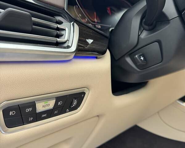 Белый БМВ Х5, объемом двигателя 3 л и пробегом 121 тыс. км за 46900 $, фото 42 на Automoto.ua