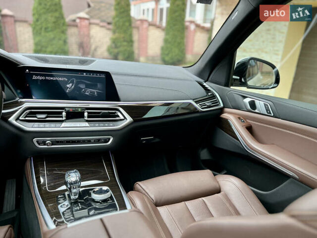 Белый БМВ Х5, объемом двигателя 3 л и пробегом 46 тыс. км за 53000 $, фото 17 на Automoto.ua