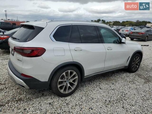 Білий БМВ Х5, об'ємом двигуна 3 л та пробігом 112 тис. км за 25000 $, фото 5 на Automoto.ua