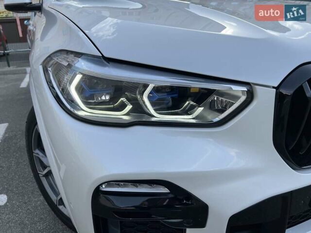 Белый БМВ Х5, объемом двигателя 3 л и пробегом 92 тыс. км за 52999 $, фото 12 на Automoto.ua