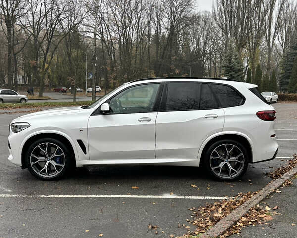 Білий БМВ Х5, об'ємом двигуна 2.99 л та пробігом 139 тис. км за 58000 $, фото 4 на Automoto.ua