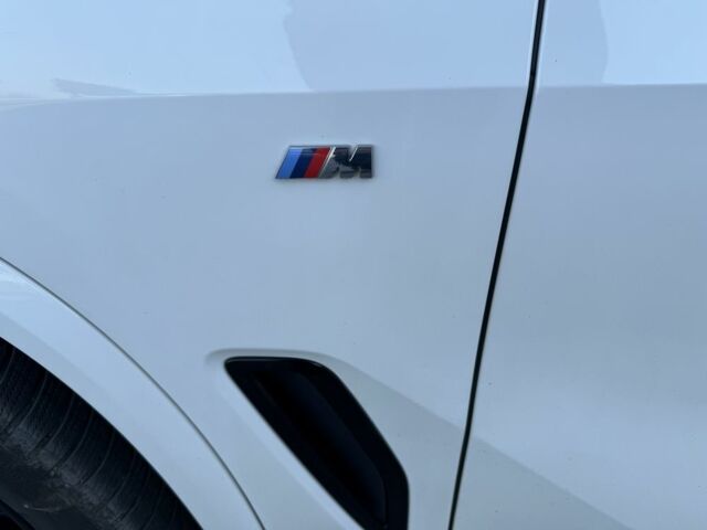 Белый БМВ Х5, объемом двигателя 2.99 л и пробегом 99 тыс. км за 63900 $, фото 1 на Automoto.ua