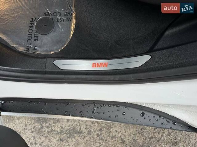 Белый БМВ Х5, объемом двигателя 3 л и пробегом 62 тыс. км за 50900 $, фото 90 на Automoto.ua