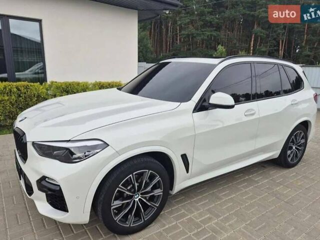 Белый БМВ Х5, объемом двигателя 3 л и пробегом 93 тыс. км за 50500 $, фото 2 на Automoto.ua