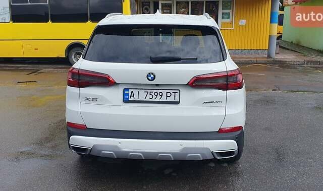 Білий БМВ Х5, об'ємом двигуна 3 л та пробігом 54 тис. км за 52500 $, фото 16 на Automoto.ua