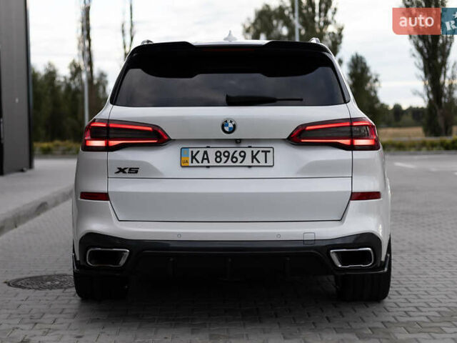Белый БМВ Х5, объемом двигателя 3 л и пробегом 135 тыс. км за 64000 $, фото 14 на Automoto.ua