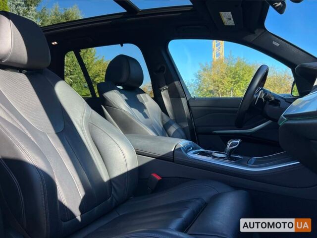 Білий БМВ Х5, об'ємом двигуна 3 л та пробігом 73 тис. км за 62000 $, фото 11 на Automoto.ua