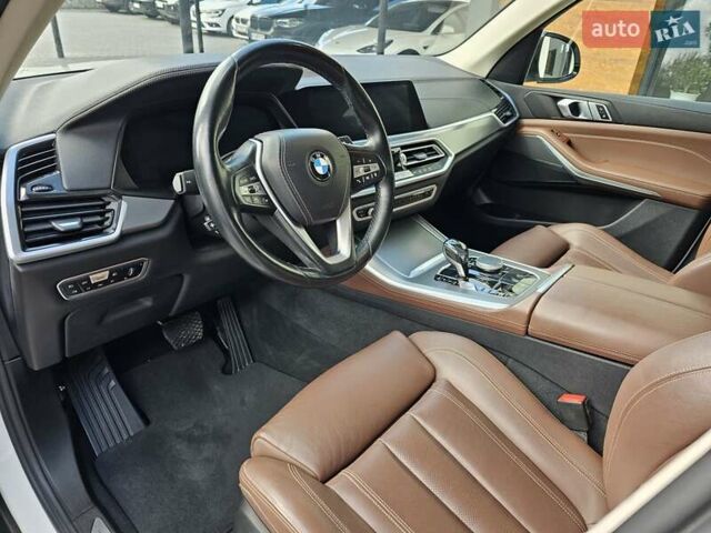 Белый БМВ Х5, объемом двигателя 2.99 л и пробегом 198 тыс. км за 53777 $, фото 64 на Automoto.ua
