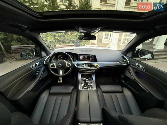 Белый БМВ Х5, объемом двигателя 3 л и пробегом 82 тыс. км за 56000 $, фото 18 на Automoto.ua