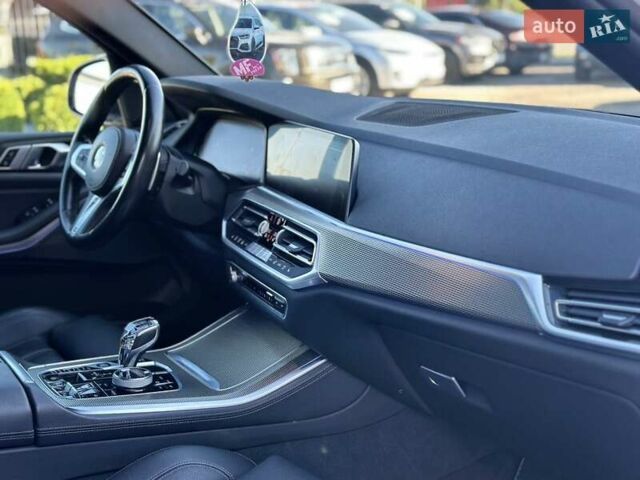 Белый БМВ Х5, объемом двигателя 2.99 л и пробегом 160 тыс. км за 54500 $, фото 28 на Automoto.ua