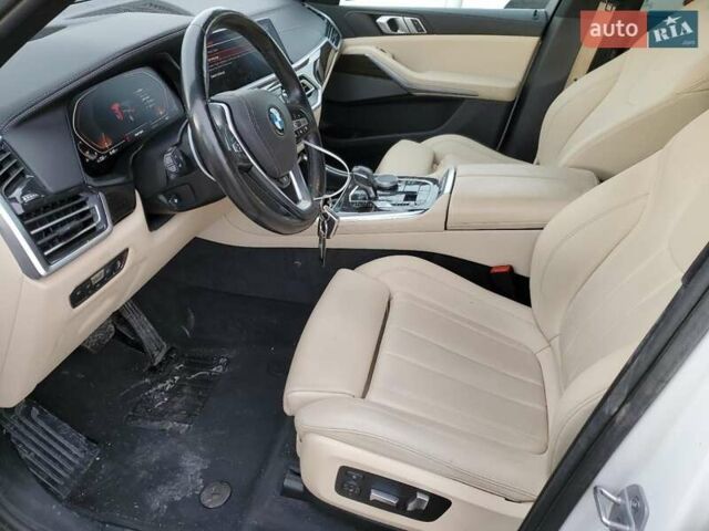 Белый БМВ Х5, объемом двигателя 0 л и пробегом 93 тыс. км за 20000 $, фото 6 на Automoto.ua