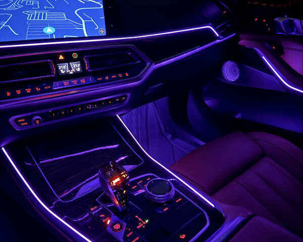 Белый БМВ Х5, объемом двигателя 3 л и пробегом 125 тыс. км за 46800 $, фото 9 на Automoto.ua