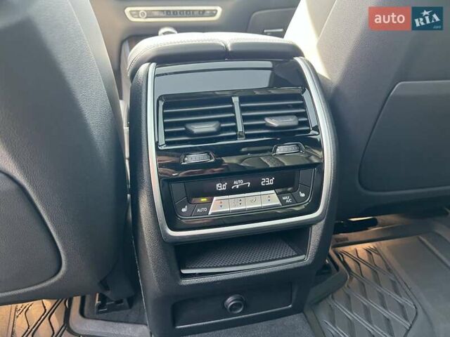 Белый БМВ Х5, объемом двигателя 3 л и пробегом 92 тыс. км за 52999 $, фото 30 на Automoto.ua