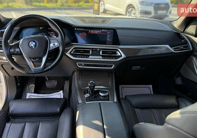 Білий БМВ Х5, об'ємом двигуна 3 л та пробігом 149 тис. км за 48000 $, фото 11 на Automoto.ua