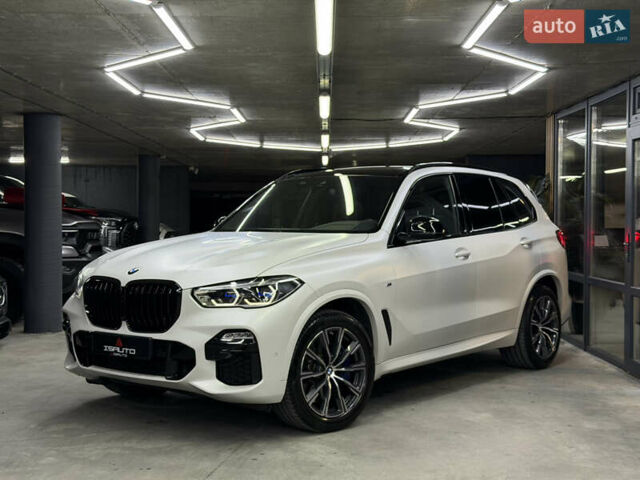 Белый БМВ Х5, объемом двигателя 2.99 л и пробегом 61 тыс. км за 69500 $, фото 6 на Automoto.ua