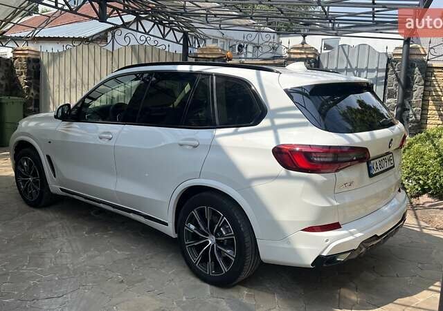 Белый БМВ Х5, объемом двигателя 2.99 л и пробегом 127 тыс. км за 54000 $, фото 6 на Automoto.ua