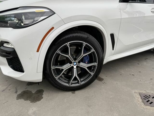 Белый БМВ Х5, объемом двигателя 4.4 л и пробегом 74 тыс. км за 56000 $, фото 8 на Automoto.ua