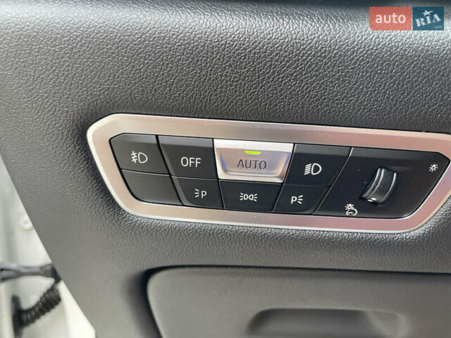 Білий БМВ Х5, об'ємом двигуна 3 л та пробігом 156 тис. км за 43000 $, фото 10 на Automoto.ua