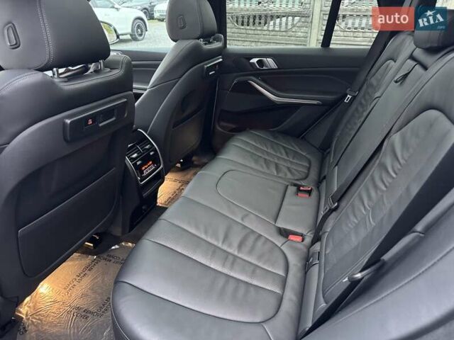 Белый БМВ Х5, объемом двигателя 3 л и пробегом 62 тыс. км за 50900 $, фото 102 на Automoto.ua