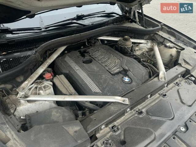 Белый БМВ Х5, объемом двигателя 3 л и пробегом 50 тыс. км за 60000 $, фото 11 на Automoto.ua