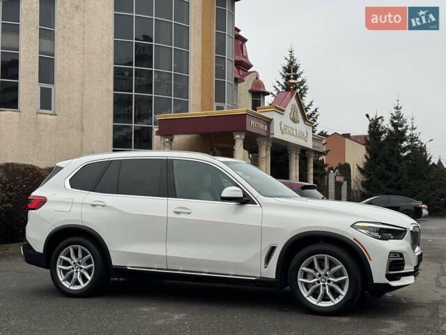 Белый БМВ Х5, объемом двигателя 3 л и пробегом 121 тыс. км за 46900 $, фото 7 на Automoto.ua