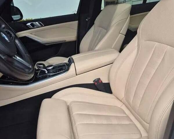 Белый БМВ Х5, объемом двигателя 3 л и пробегом 93 тыс. км за 50500 $, фото 9 на Automoto.ua