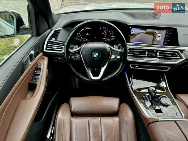 Белый БМВ Х5, объемом двигателя 3 л и пробегом 139 тыс. км за 47950 $, фото 43 на Automoto.ua