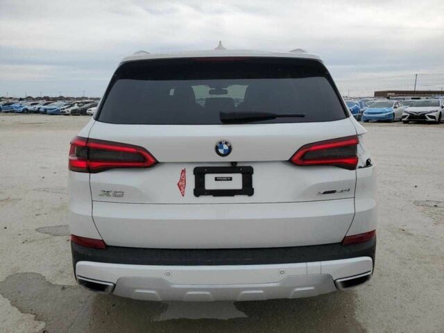 Білий БМВ Х5, об'ємом двигуна 3 л та пробігом 67 тис. км за 20300 $, фото 5 на Automoto.ua