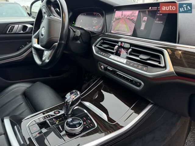 Белый БМВ Х5, объемом двигателя 3 л и пробегом 62 тыс. км за 50900 $, фото 15 на Automoto.ua