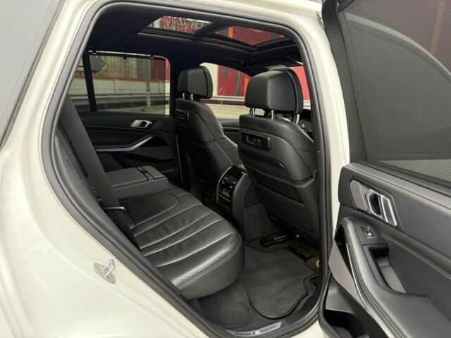 Белый БМВ Х5, объемом двигателя 4.4 л и пробегом 74 тыс. км за 56000 $, фото 19 на Automoto.ua