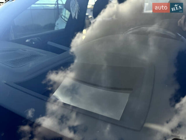 Белый БМВ Х5, объемом двигателя 4.39 л и пробегом 85 тыс. км за 63000 $, фото 13 на Automoto.ua