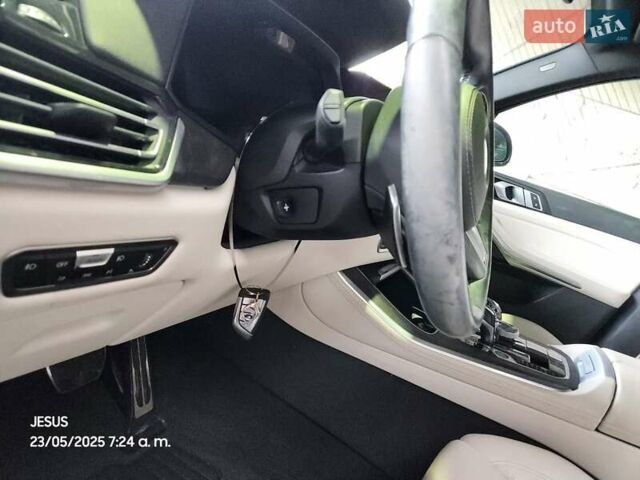 Белый БМВ Х5, объемом двигателя 3 л и пробегом 48 тыс. км за 32699 $, фото 16 на Automoto.ua
