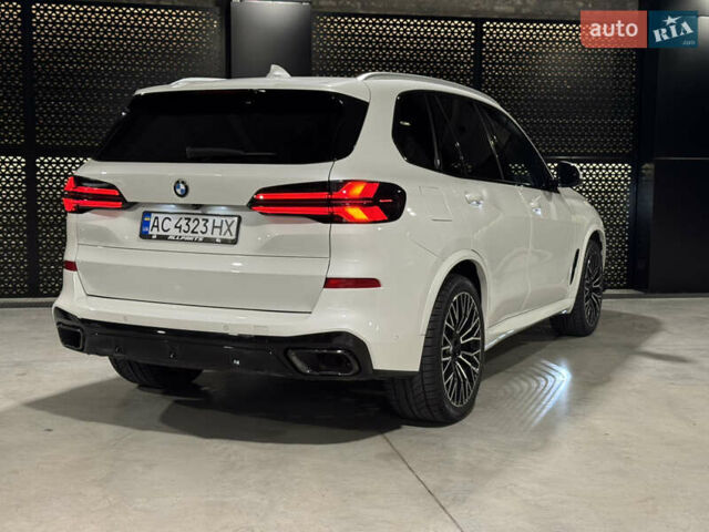 Белый БМВ Х5, объемом двигателя 3 л и пробегом 114 тыс. км за 49900 $, фото 9 на Automoto.ua