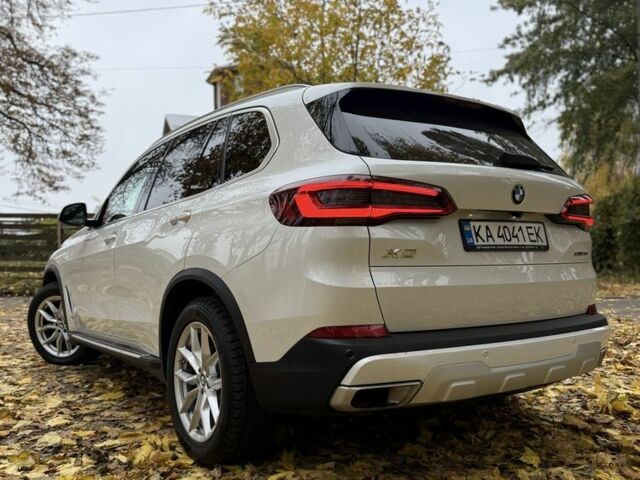 Белый БМВ Х5, объемом двигателя 3 л и пробегом 88 тыс. км за 50000 $, фото 5 на Automoto.ua