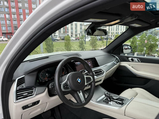 Белый БМВ Х5, объемом двигателя 3 л и пробегом 92 тыс. км за 47900 $, фото 21 на Automoto.ua