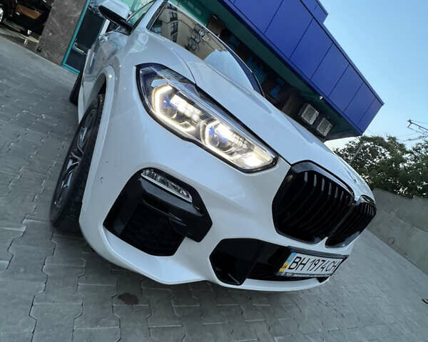 Белый БМВ Х5, объемом двигателя 2.99 л и пробегом 45 тыс. км за 80000 $, фото 46 на Automoto.ua