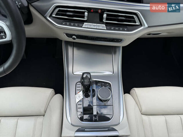 Белый БМВ Х5, объемом двигателя 3 л и пробегом 92 тыс. км за 47900 $, фото 44 на Automoto.ua