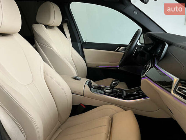 Белый БМВ Х5, объемом двигателя 3 л и пробегом 144 тыс. км за 46500 $, фото 24 на Automoto.ua