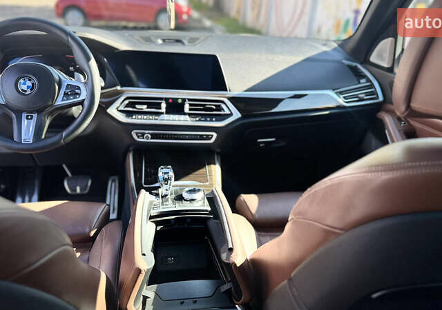 Белый БМВ Х5, объемом двигателя 3 л и пробегом 132 тыс. км за 50000 $, фото 23 на Automoto.ua