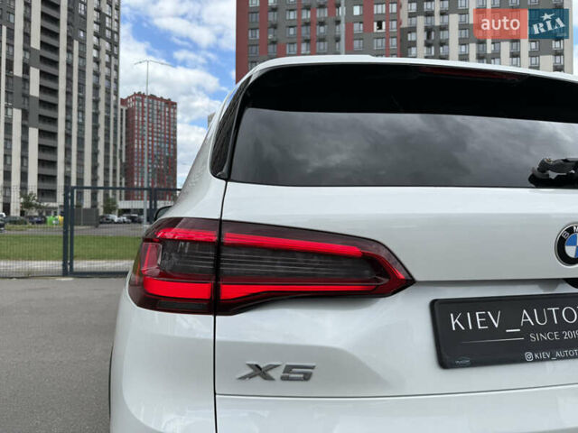 Белый БМВ Х5, объемом двигателя 3 л и пробегом 92 тыс. км за 47900 $, фото 14 на Automoto.ua